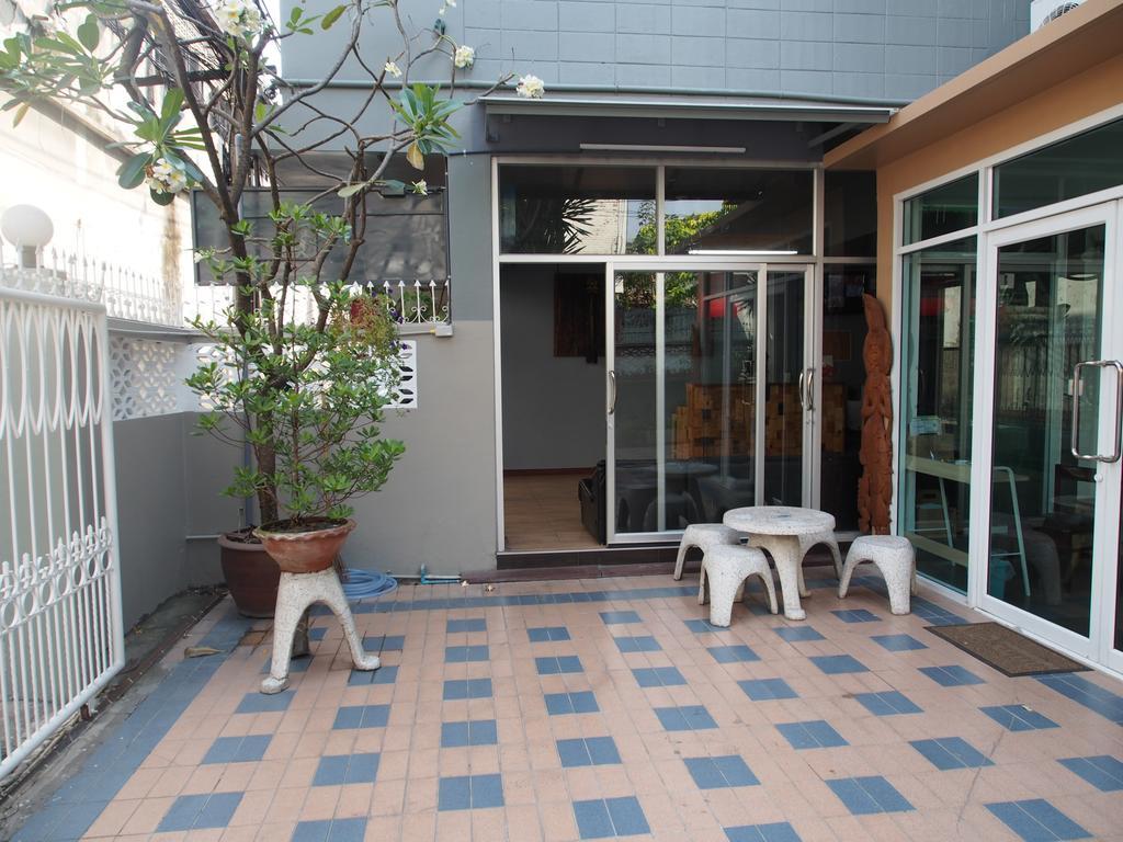 Sriyanar Place Bangkok Exterior foto